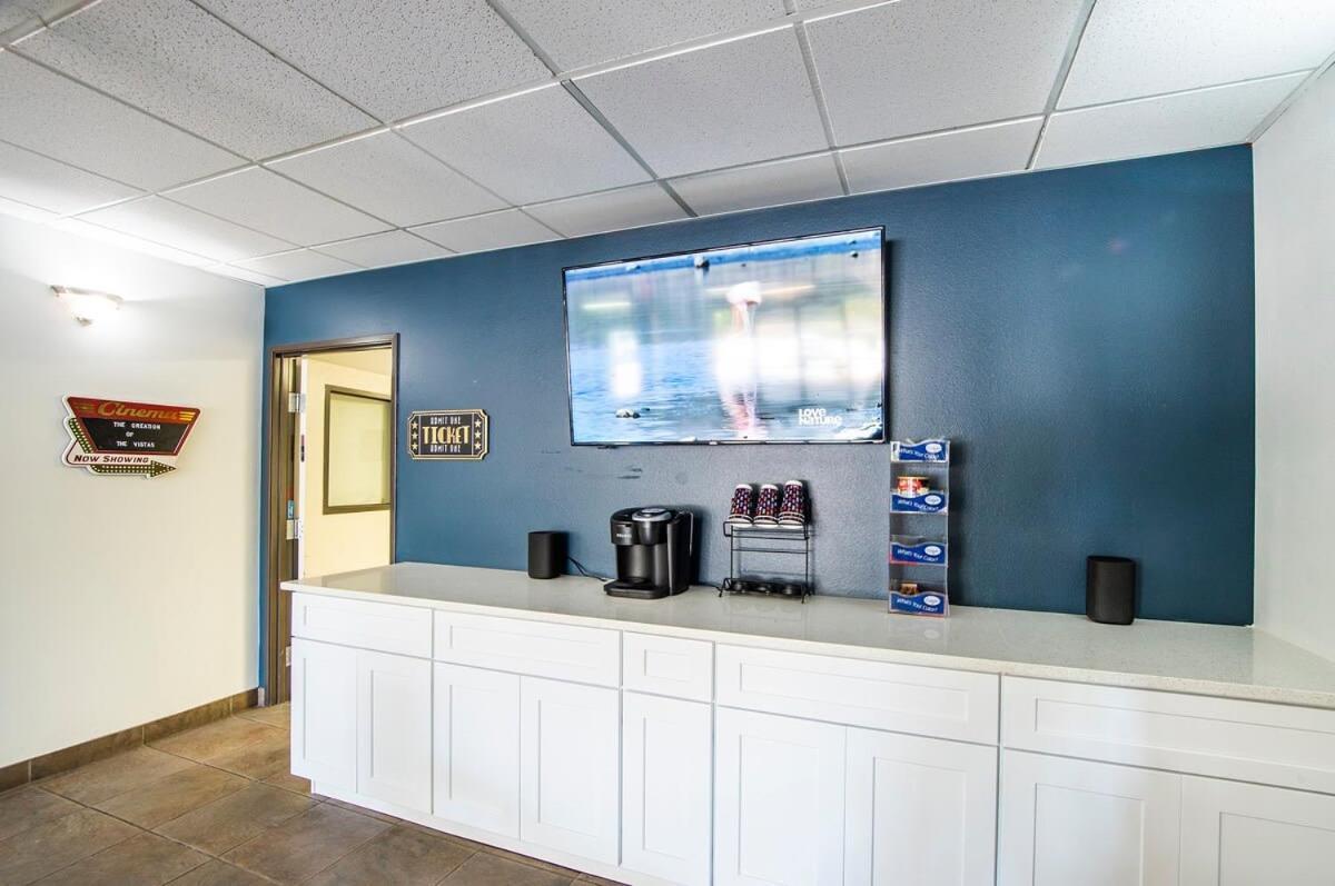 Vistas 216- Renovated Long Term Discounts * Sierra Vista